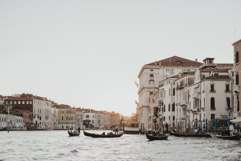 Quanto costa sposarsi a Venezia con un matrimonio civile: la guida pratica di Hecate Events