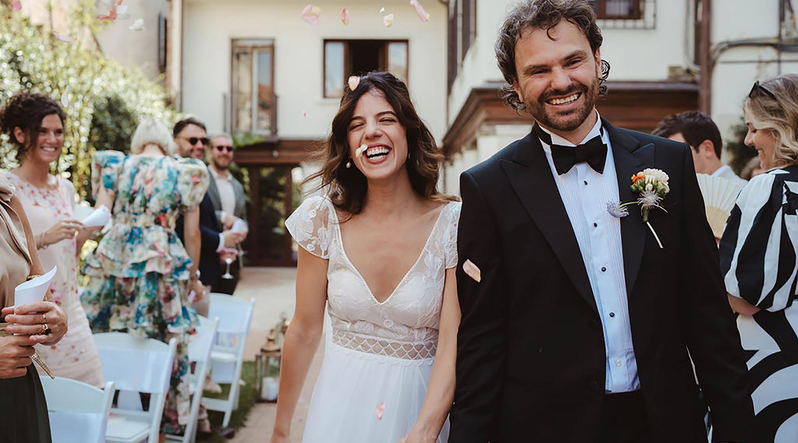 La cerimonia in giardino di un matrimonio a Palazzo Zeno a Venezia