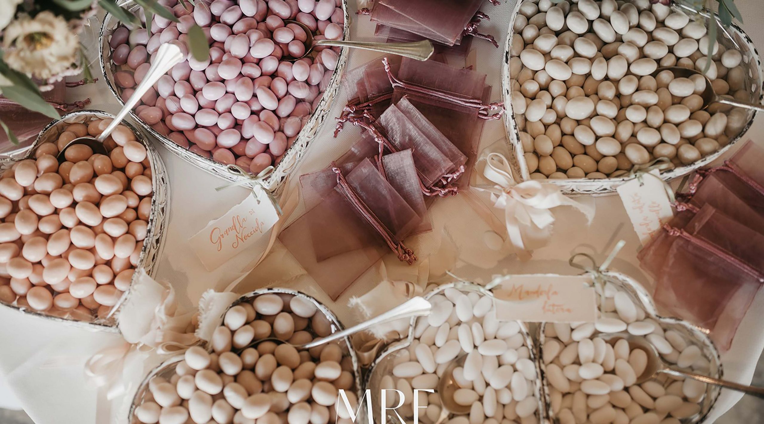 i confetti di un matrimonio alla Locanda Cipriani